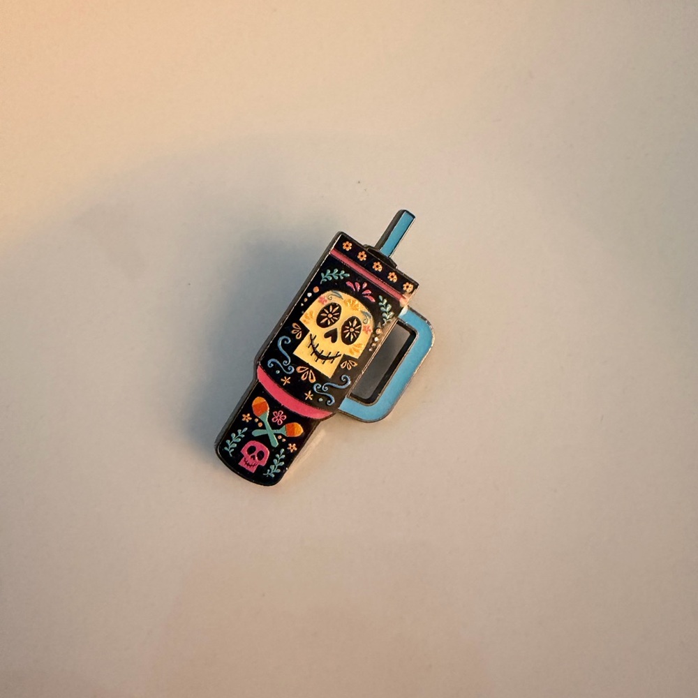 Disney Loungefly mystery pin Coco Theme
